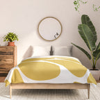 Riverbed Stones Minimalist Abstract Pattern in Light Mustard Yellow and White Comforter Gallery Image 3