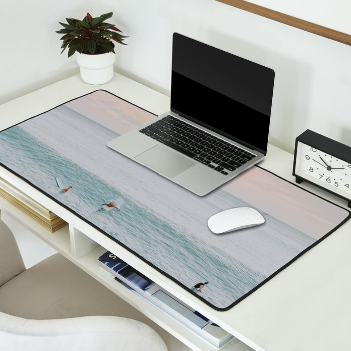 float xix Desk Mat Gallery Image 2