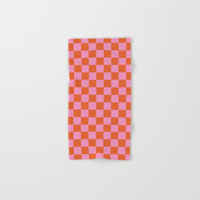Pink Checker Pattern Bath Towel Gallery Image 1