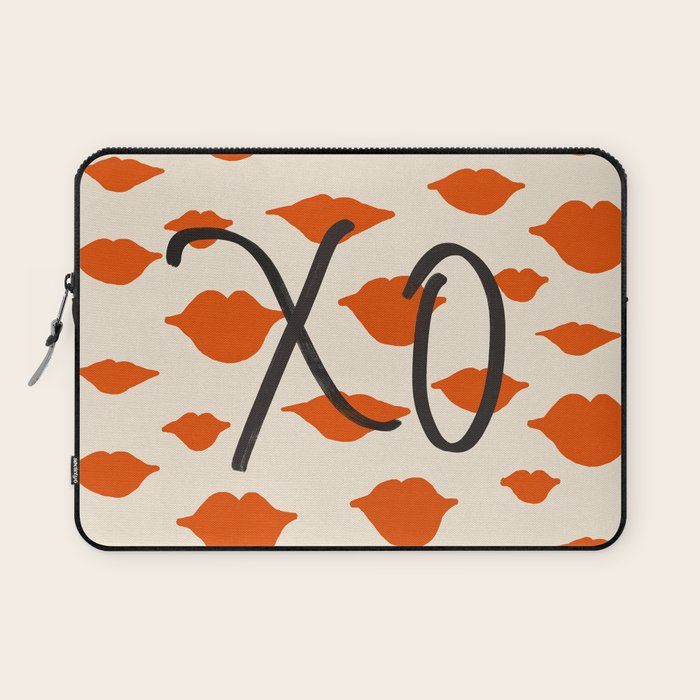 Kisses XO Laptop Sleeve Gallery Image 1