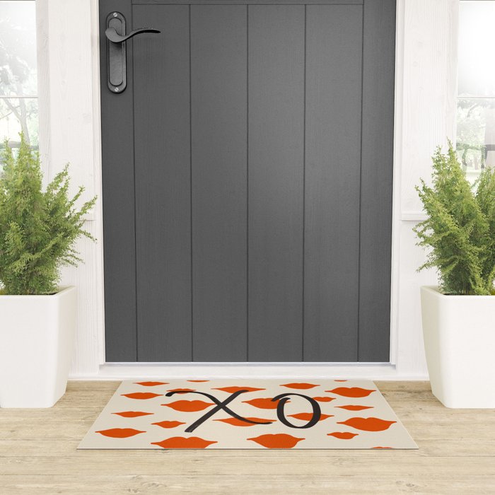 Kisses XO Welcome Mat Gallery Image 3