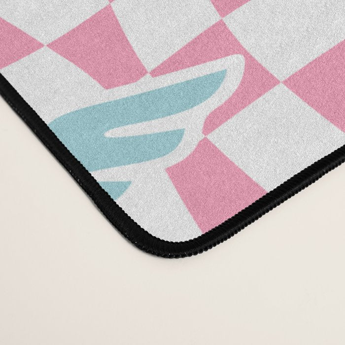 Red love heart checkered pattern Desk Mat Gallery Image 4