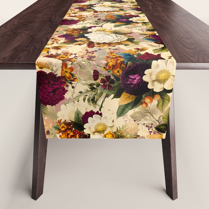 Vintage & Shabby Chic -  Nostalgic Winter Florals Pattern Table Runner Gallery Image 1