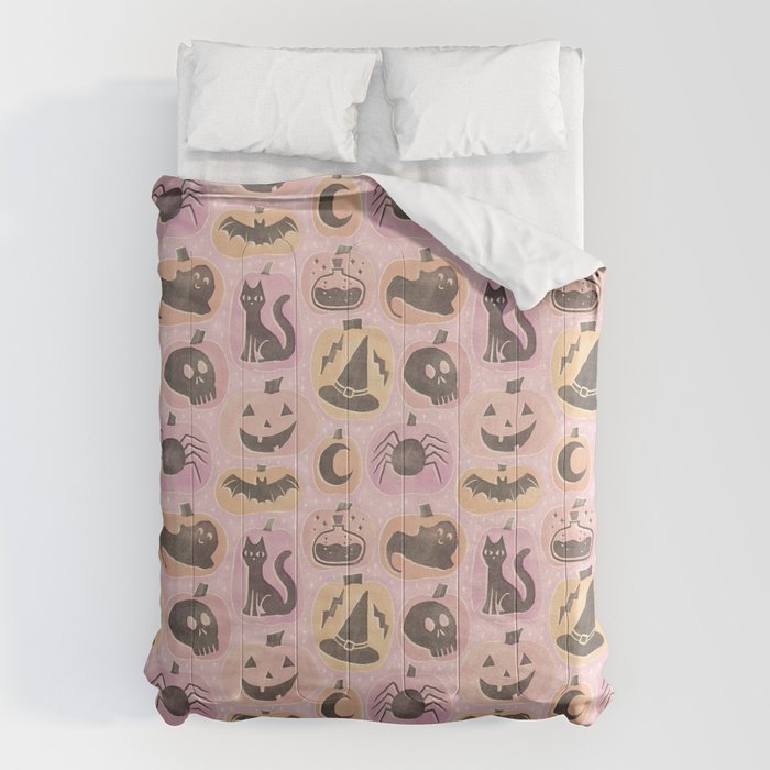 Halloween Pumpkins - vintage pink and black  Comforter Gallery Image 1