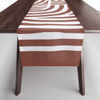 Line art Sculpt in umber 03 Table Runner Gallery Image 1
