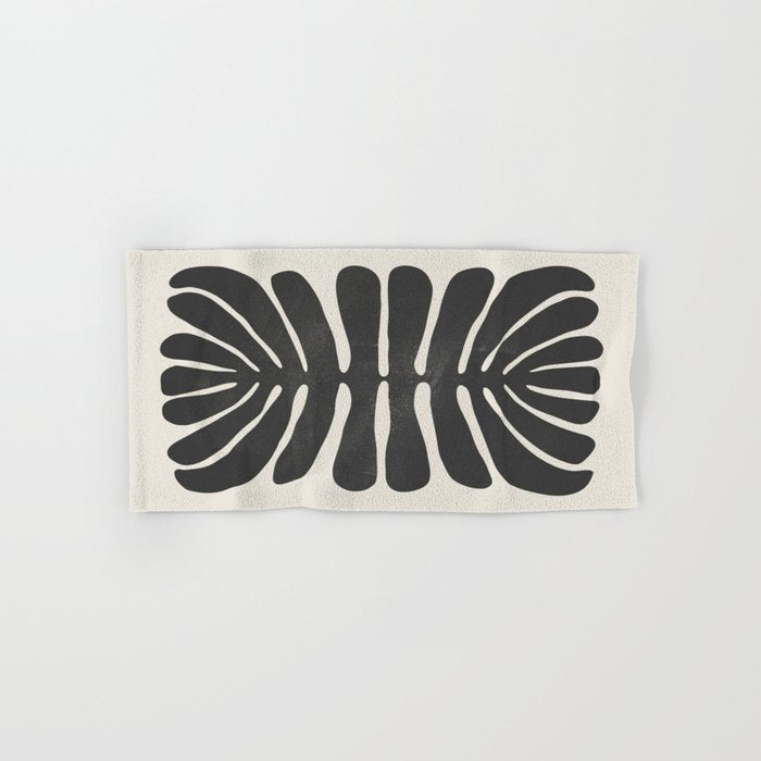 Sea Leaf: Noir Bath Towel Gallery Image 1