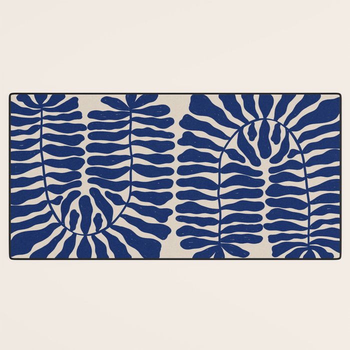 One Hundred-Leaved Plant #8 Desk Mat Gallery Image 3