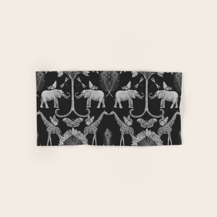 Whimsical African Safari Pattern Bath Towel Gallery Image 1
