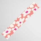 Retro Daisy - Magenta Mood Table Runner Gallery Image 3