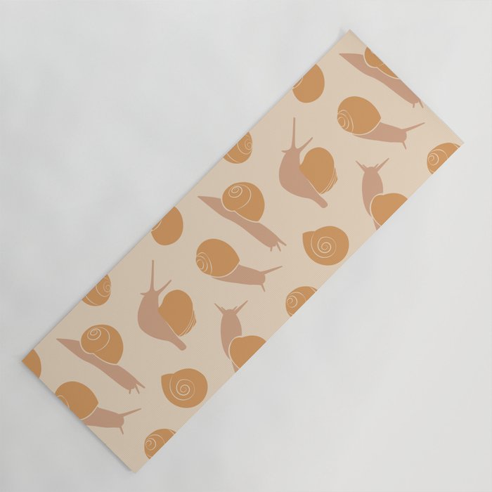 Retro Snail Pattern Yoga Mat Gallery Image 1