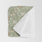 Girls Golf Throw Blanket Gallery Image 3