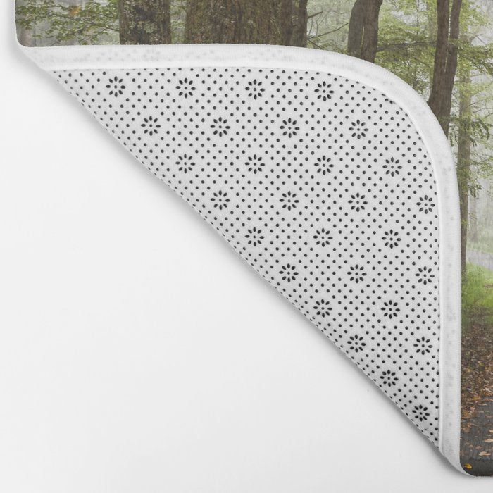 Great Smoky Mountains National Park - Road Trip Adventure II Bath Mat Gallery Image 2