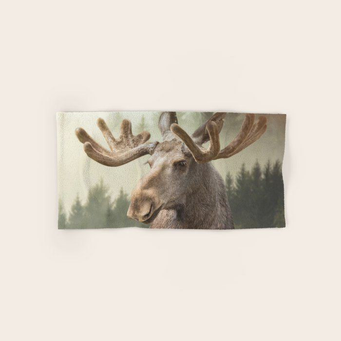 Moose Bath Towel Gallery Image 1