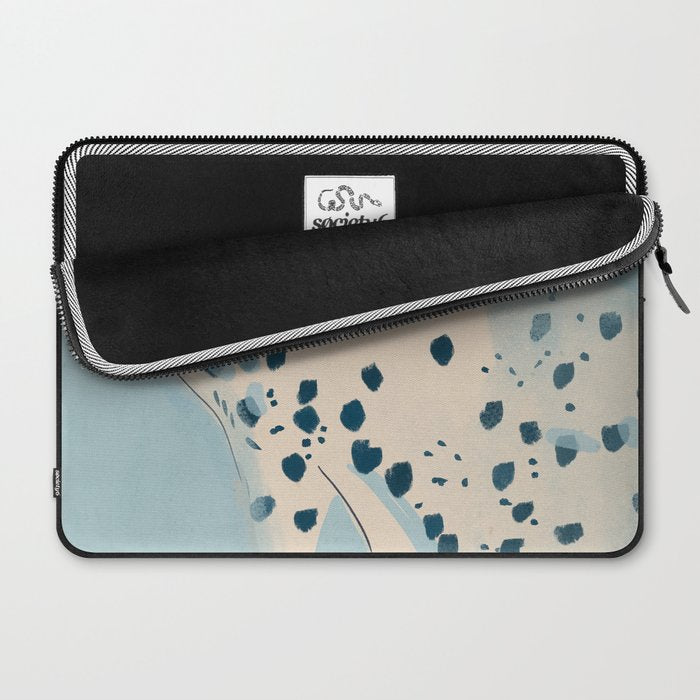 Cheetah 14 Laptop Sleeve Gallery Image 2