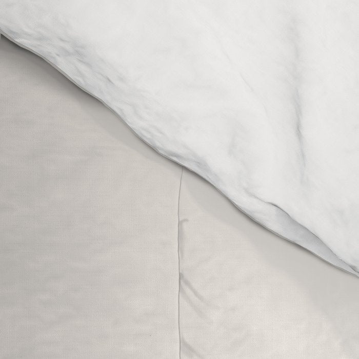 Summer ready - line drawing Comforter Gallery Image 4