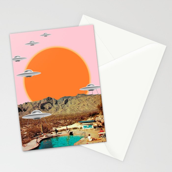 They've arrived! (UFO) Stationery Card Gallery Image 2