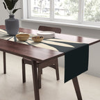 Star Leaf: Noir Table Runner Gallery Image 2
