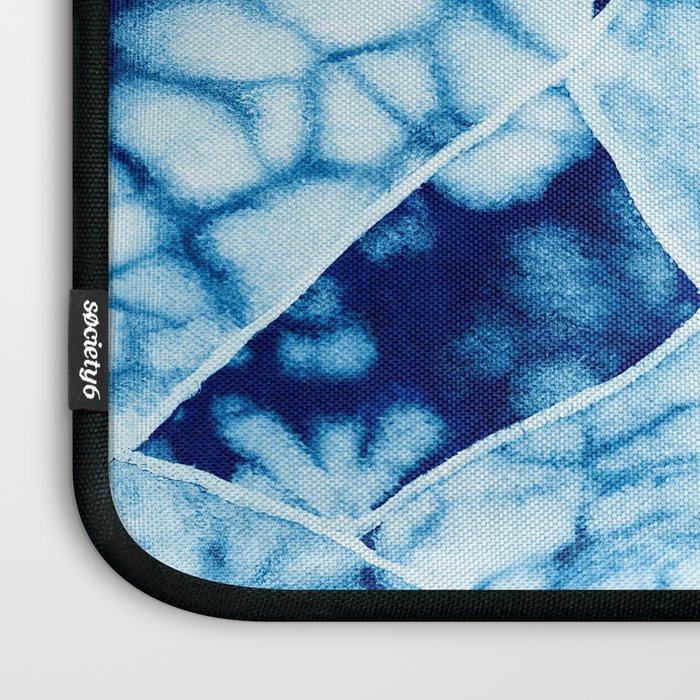 Shibori: Japanese Indigo Tie-Dye Pattern 02 Laptop Sleeve Gallery Image 3