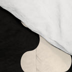 Black and Cream Ogee A-Go-Go Retro Pop Wavy Stripe Pattern Comforter Gallery Image 4