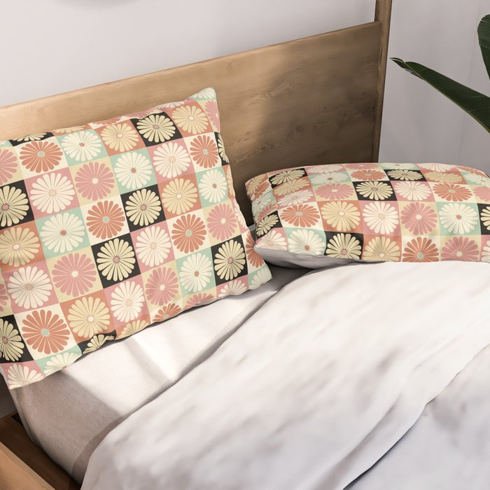 Retro Flowers Check Pattern XXVI Pillow Sham Gallery Image 2