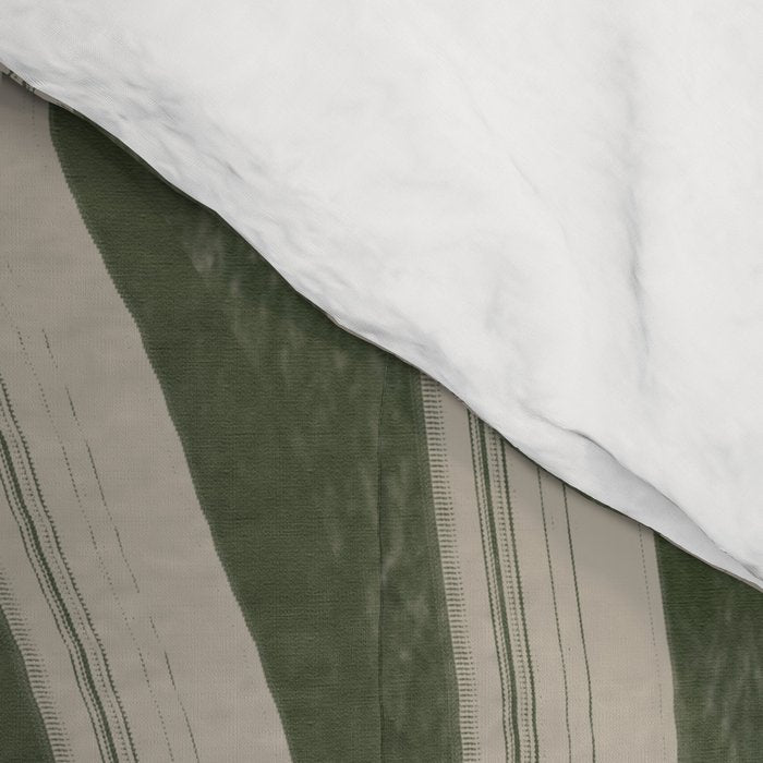 Modern Head Portrait Comforter Gallery Image 4