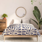 Square leaf pattern in blue Comforter Gallery Image 3