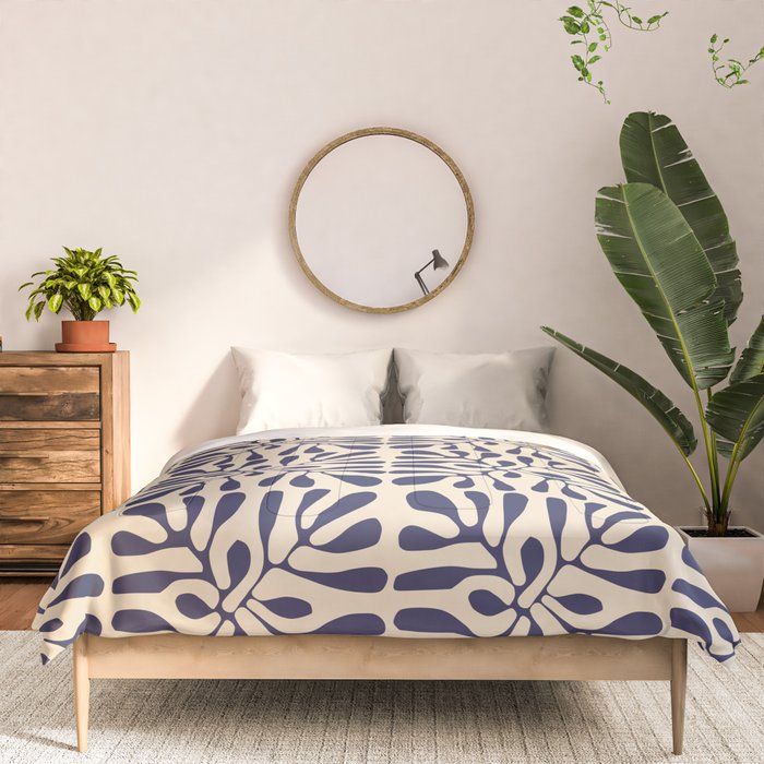 Square leaf pattern in blue Comforter Gallery Image 3