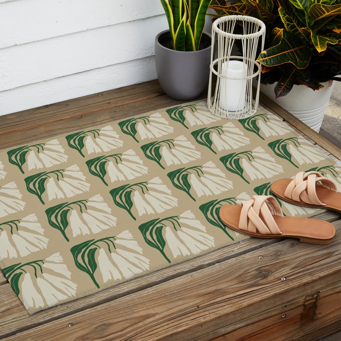 Bold Blooming IV Outdoor Rug Gallery Image 2