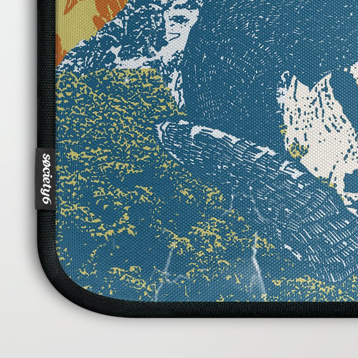 MAGIC MOUNTAIN Laptop Sleeve Gallery Image 3