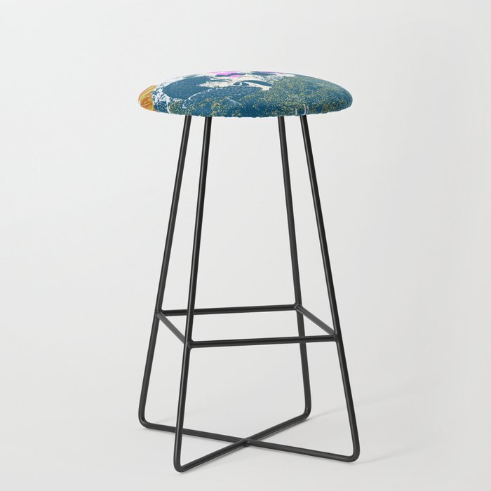 MAGIC MOUNTAIN Stool Gallery Image 1