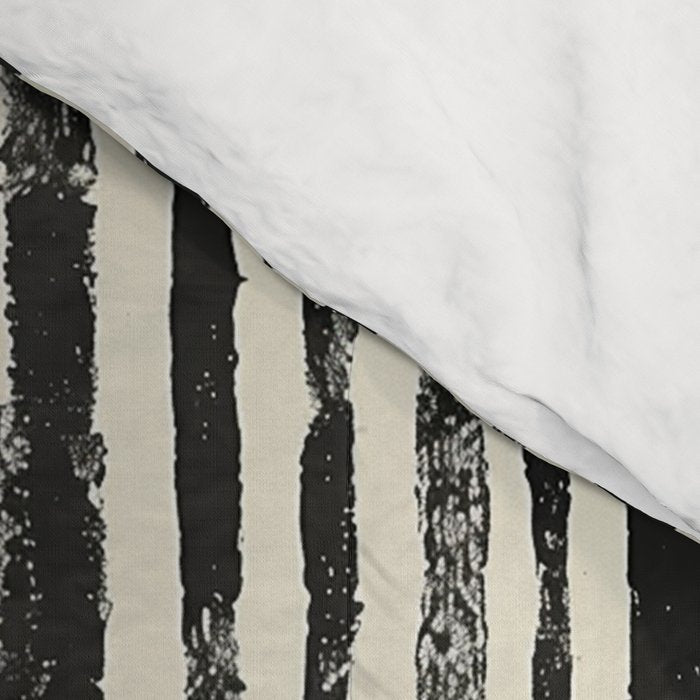 Natural Lines Comforter Gallery Image 4