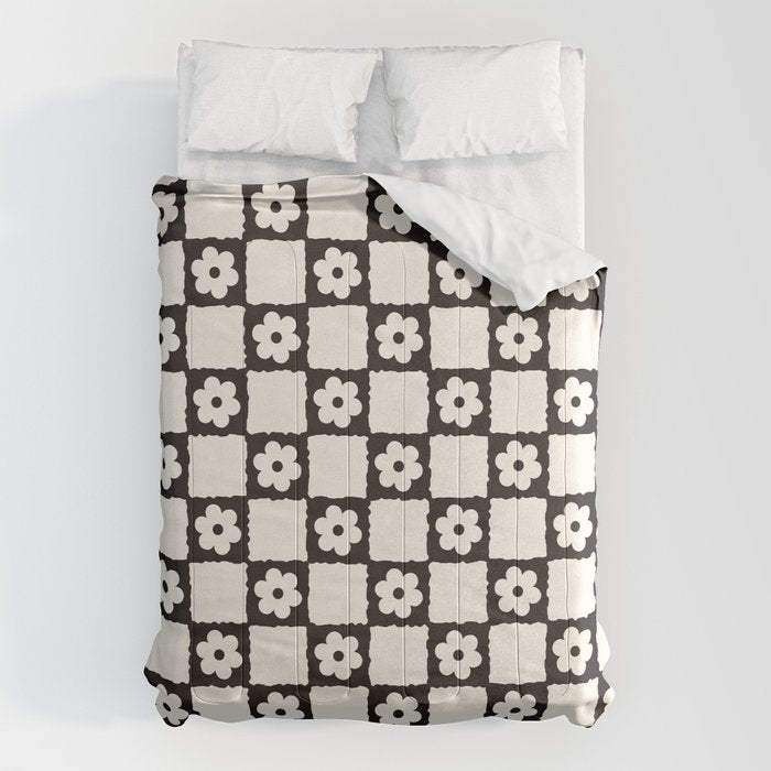 Retro Flower Checker in Black&White Comforter Gallery Image 1