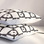 Retro Flower Checker in Black&White Pillow Sham Gallery Image 3