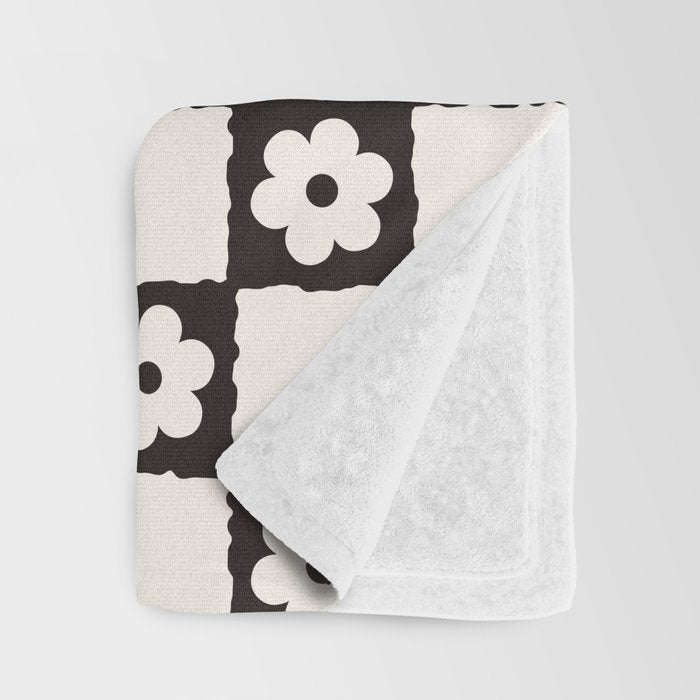 Retro Flower Checker in Black&White Throw Blanket Gallery Image 3