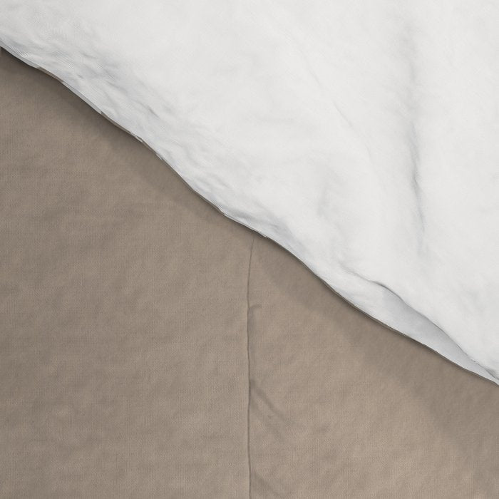 White Flower Pattern_02 Comforter Gallery Image 4