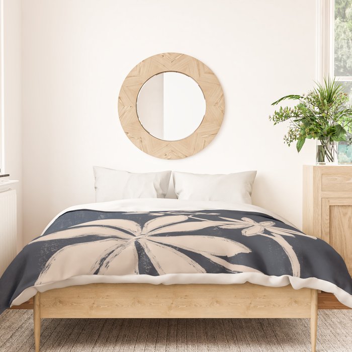 minimal plant 19 Duvet Cover Gallery Image 3