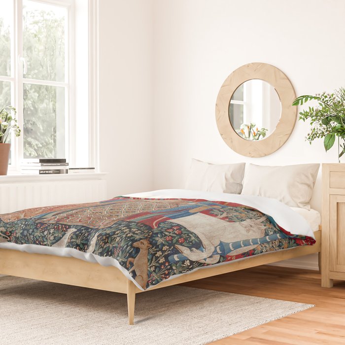 Lady and Unicorn Medieval Tapestry Hearing Duvet Cover Gallery Image 2