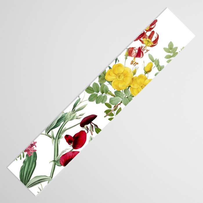 Redeeming Bloom Table Runner Gallery Image 3