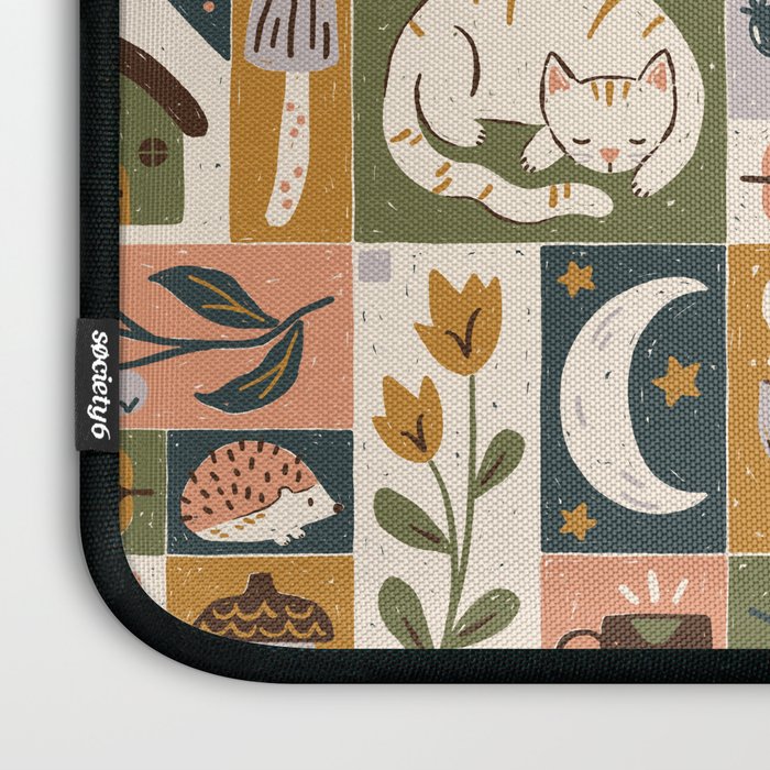 Repose - Cozy Patchwork Laptop Sleeve Gallery Image 3