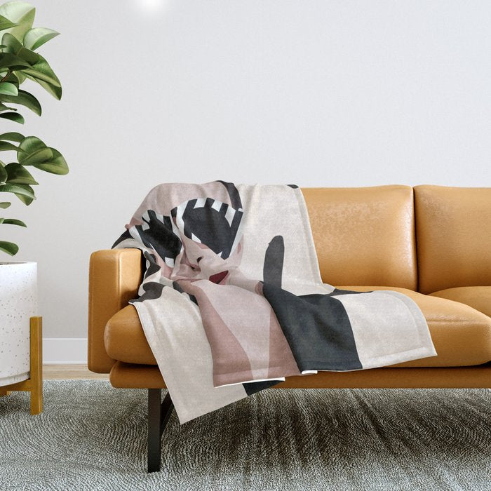 The Face of Fashion 7 Throw Blanket Gallery Image 1