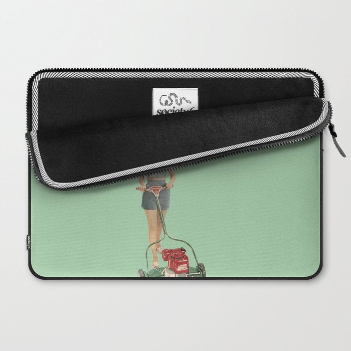 Four Seasons Total Landscaping Laptop Sleeve Gallery Image 2