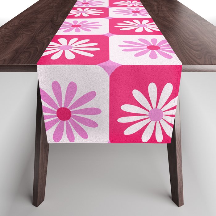 Checkered Daisies - Pink Table Runner Gallery Image 1