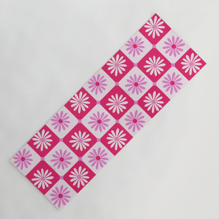Checkered Daisies - Pink Yoga Mat Gallery Image 1