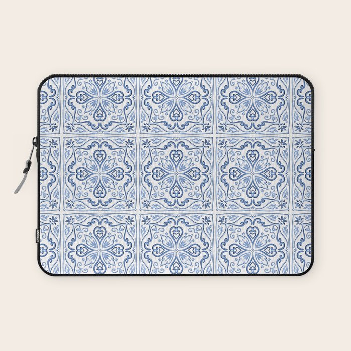Blue and White Elegant Tiled Pattern Laptop Sleeve Gallery Image 1