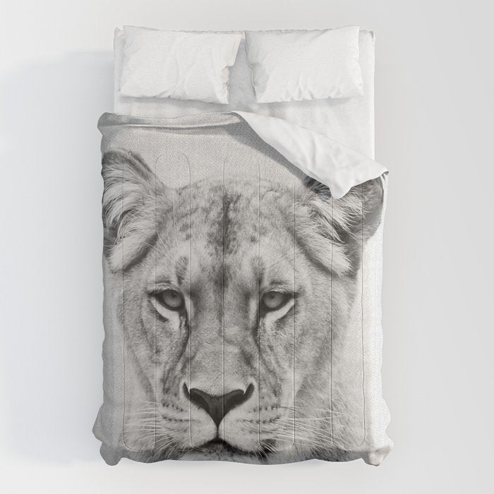 Lioness - Black & White Comforter Gallery Image 6