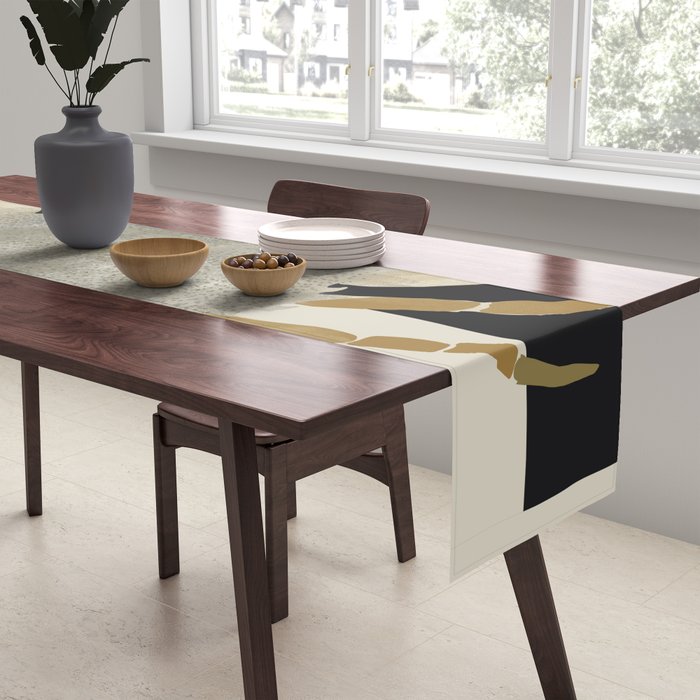 Minimalist Crab Table Runner Gallery Image 2