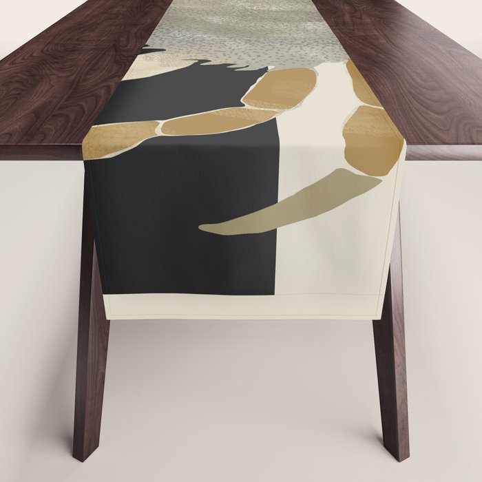 Minimalist Crab Table Runner Gallery Image 1