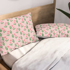 Pink Daisy Pattern - Pink Pillow Sham Gallery Image 2