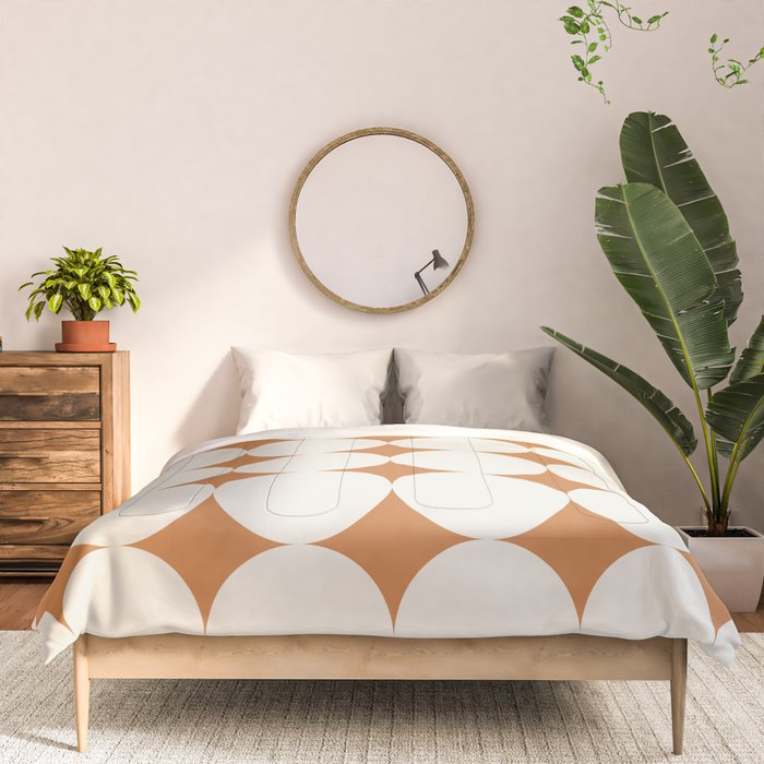 Circular Minimalism - Retro Orange Comforter Gallery Image 3
