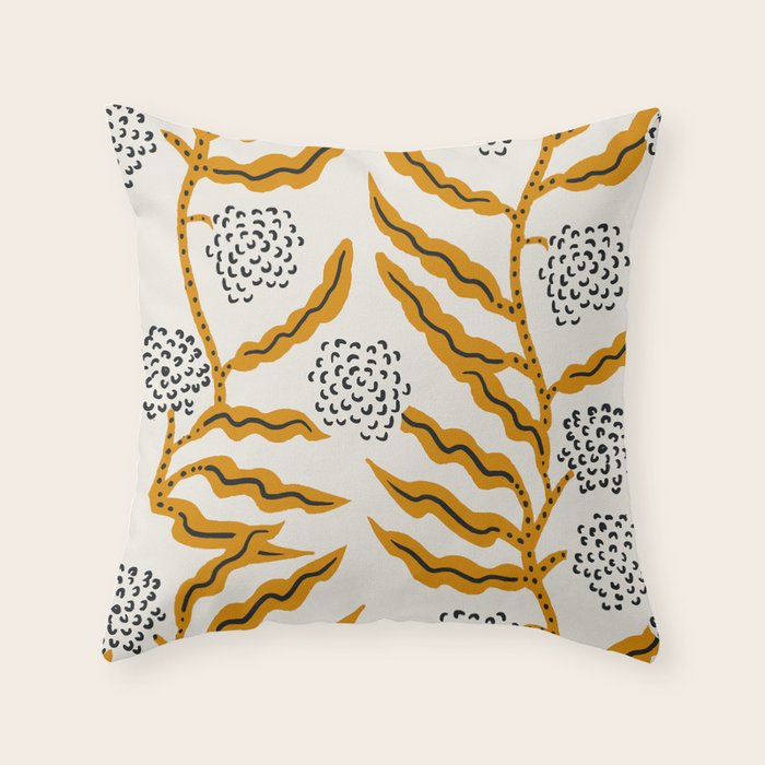 LA VILLE VINE Throw Pillow Gallery Image 6